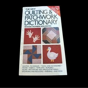 New Quilting and Patchwork Dictionary‎ book 1st Edition Quilt book